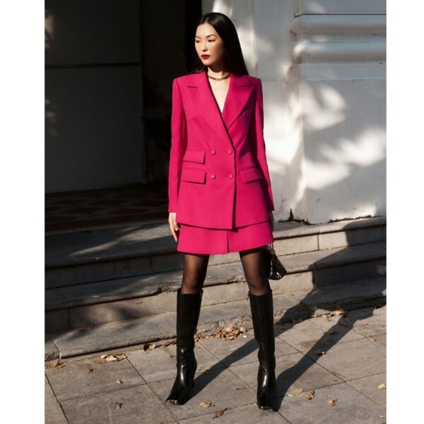 Set áo blazer hai hàng cúc hồng fuchsia và chân váy mini HUONG BOUTIQUE HBVEST156 - Hình ảnh 4