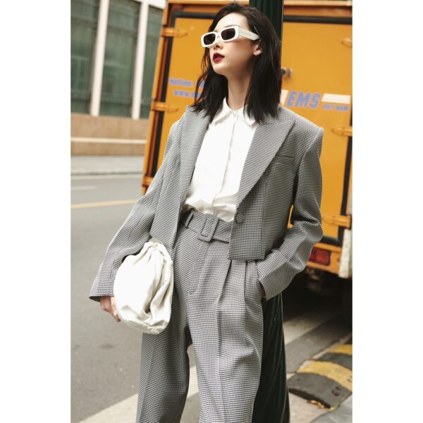 Set áo blazer mini houndstooth đen trắng và quần baggy HUONG BOUTIQUE HBVEST143 - Hình ảnh 4