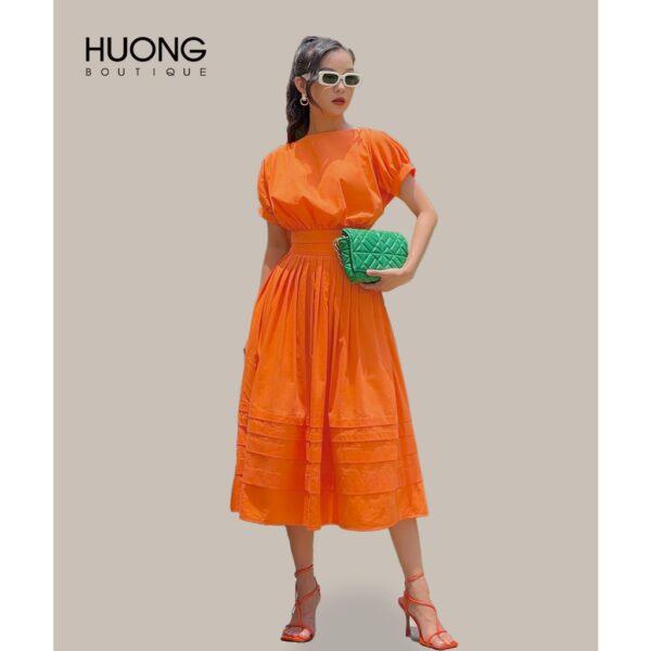 Set áo tơ tằm croptop và chân váy chữ A HUONG BOUTIQUE HBSM982 - Hình ảnh 6