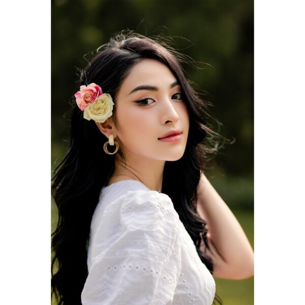 Váy cổ tim thô ren trắng HMH - Hình ảnh 2
