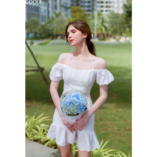 Váy trắng trễ vai cột dây - COQUI White Tea dress - Ảnh 2