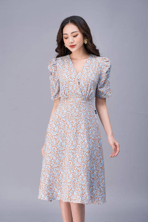 Đầm Xòe Hoa Nhí Xinh Xắn Luperi LFV3279 thiết kế cổ tim nhún eo che khuyết điểm chiều dài đầm qua gối đầm may 2 lớp kĩ chất liệu lụa cotton không…