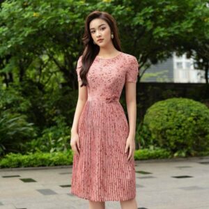 Váy Hoa Dài Dáng Xòe LUPERI Cổ Tròn Thanh Lịch, Chất Liệu Voan Hàn Nhẹ Nhàng Phù Hợp Cho Nàng Dạo Phố LFV3264