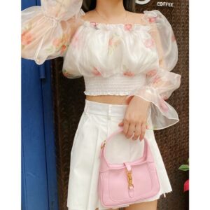 Áo croptop SheByShj tay phồng họa tiết hoa hồng - Mia Rose Top