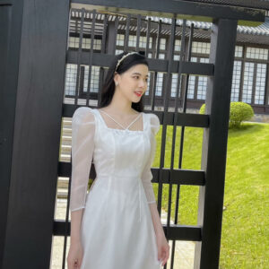 Áo dài cách tân chất liệu organza cao cấp cổ vuông đính hoa ngọc hàng thiết kế chính hãng Giian - Ad288