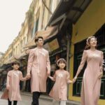 Áo dài tết gia đình màu hồng – Set áo dài gia đình màu đỏ thêu họa tiết chất nhung tăm cao cấp AD406