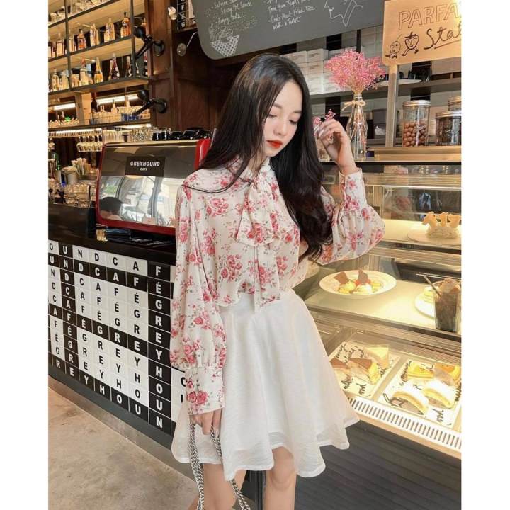 ÁO THIẾT KẾ HOA XINH XẮN (FLORAL SHIRT)