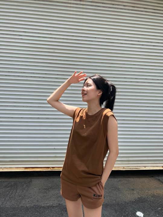 Áo thun sát nách cổ tròn CINE SLEEVELESS TEE