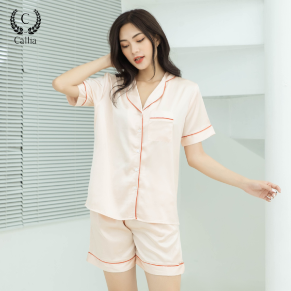 Bộ Pijama Lụa Mặc Nhà Callia Tay Ngắn Quần Ngắn Màu San Hô