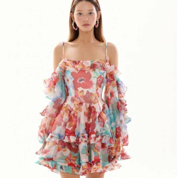Đầm hai dây trễ vai dáng xòe họa tiết hoa ONONMADE Floral Francesca Mini Dress