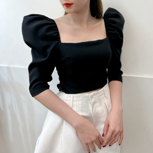 KIOBI– Áo Kiểu Ari Form Croptop Ôm Cúp Ngang Ngực, Tay Phồng Lửng Nhún Thun Cổ Điển, Vải Cotton Thái Đen - KIA2061D
