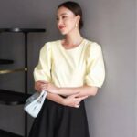 Nosbyn – Áo Lửng Cổ Tròn Tay Phồng – N206-T002