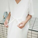 Nosbyn – Đầm Cổ V Tay Lỡ Thắt Dây N205-D002