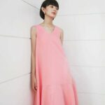 Nosbyn – Đầm Sát Nách Cổ V Dáng Xòe N205-D001