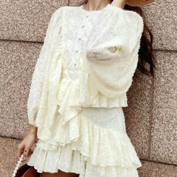 ONONMADE | Đầm phối ren nhiều lớp tiểu thư phong cách đông âu - Danita Puff-sleeved Dress