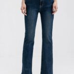 Quần jeans nữ ống loe lai tua rua FWJN22SS04L