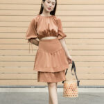 RẬP – Đầm Cam Cổ Tròn Nhún Tay Lửng Tùng Hai Tầng – GRACE 04 CAM