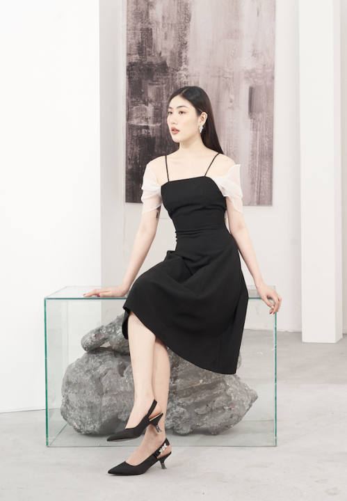 RẬP – Đầm Đen Hai Dây Lưới Ngang Tay – LUCIE 03