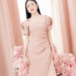 RẬP – Đầm Hai Dây Tay Đính Hoa Eo Nhún – ANNI 10