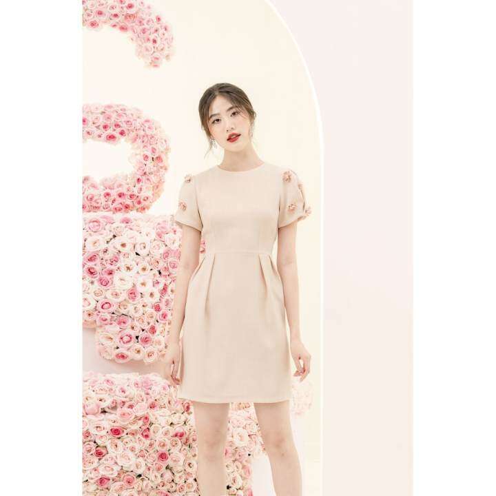 RẬP – Đầm Kem Tay Đính Hoa – LUX 16