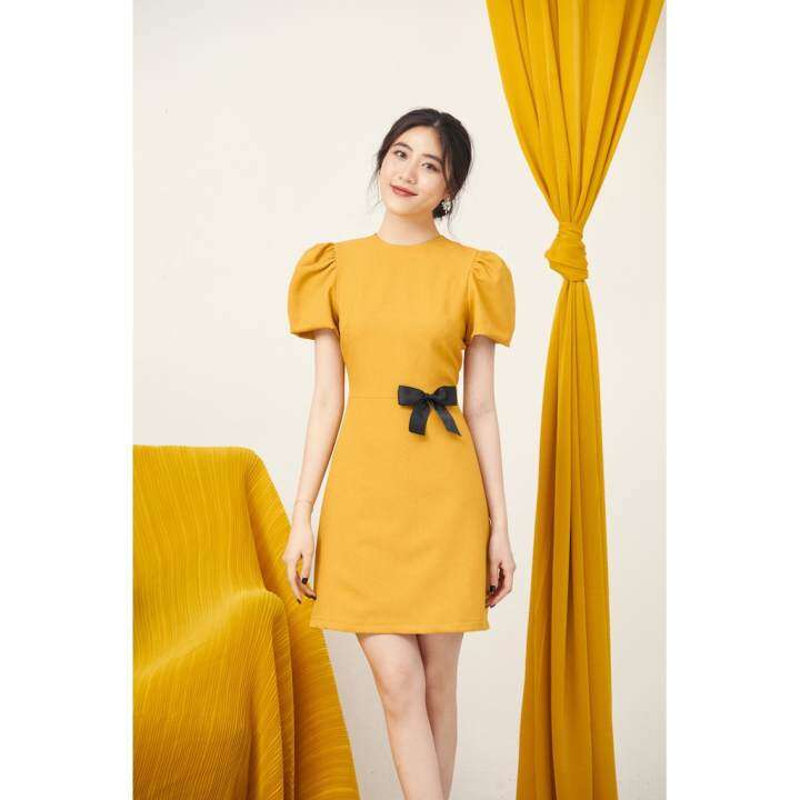 RẬP – Đầm Vàng Tay Phồng Đính Nơ Ruy Băng Ở Eo – SHINE 04