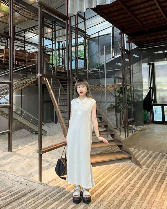 Regina Dress – Đầm suông basic xẻ tà – Remmus.vn