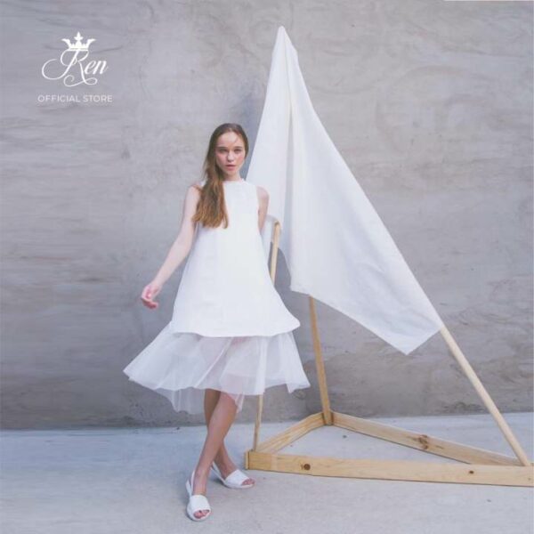 REN - Đầm Bèo Lai Lưới Dáng Xòe
