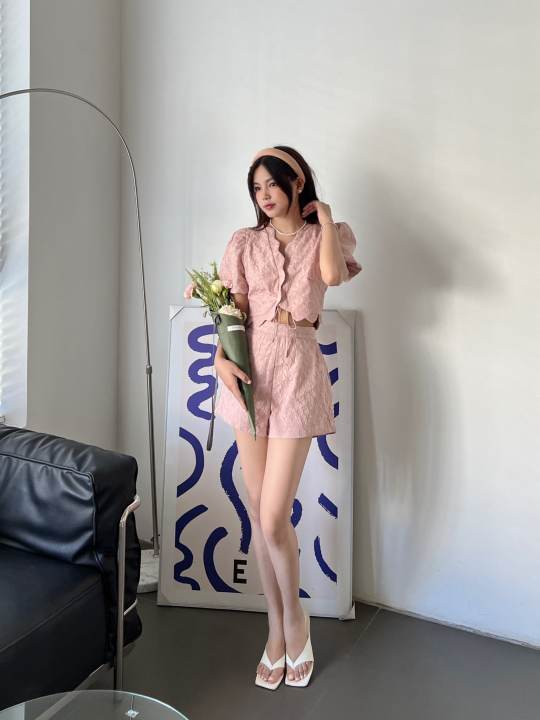 Set áo kiểu tay phồng và quần ngắn SOHEE SET