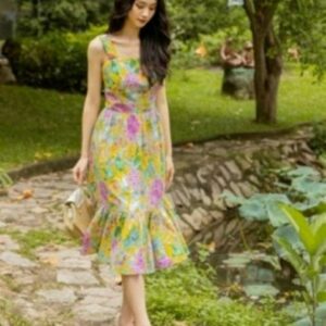 VANIA - Đầm cotton hở lưng D2207