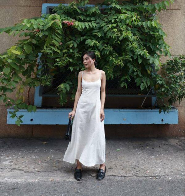 VÁY HAI DÂY VẢI LINEN MÀU TRẮNG KEM | FLANH