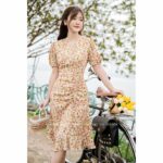 Váy hoa nhí vintage tay bồng đuôi cá hàng thiết kế GIIAN, đầm cổ chữ V rút dây dáng dài – V2156