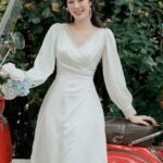 Váy trắng Prewedding vải lụa dáng dài phối tay ren và ngọc hàng chính hãng Giian – V2095