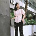 Áo kiểu chấm bi tay phồng phối đăng ten cổ và tay có nơ ở eo-Nguyen.atelier