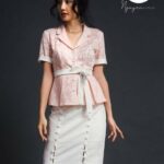 Áo kiểu hồng ve áo vải ren gài nút kèm dây cột eo-Nguyen.atelier