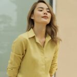 Áo Sơ Mi Nữ Linen Lụa Vàng Chu Du Phố F2 SMW360