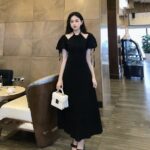 Đầm midi cổ yếm tay phồng sang trọng – Rossy Fashion