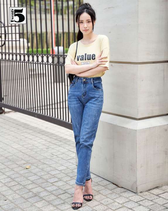 Quần baggy jeans nữ màu xanh TWENTYFIVE 3441M