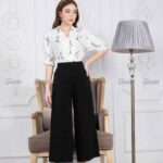 Quần đen Culottes đính cúc sườn 2 bên vải gân hàn TOSON 24046B81