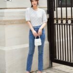 Quần jeans nữ ống đứng, gấu cắt, 2 cúc TWENTYFIVE 4078