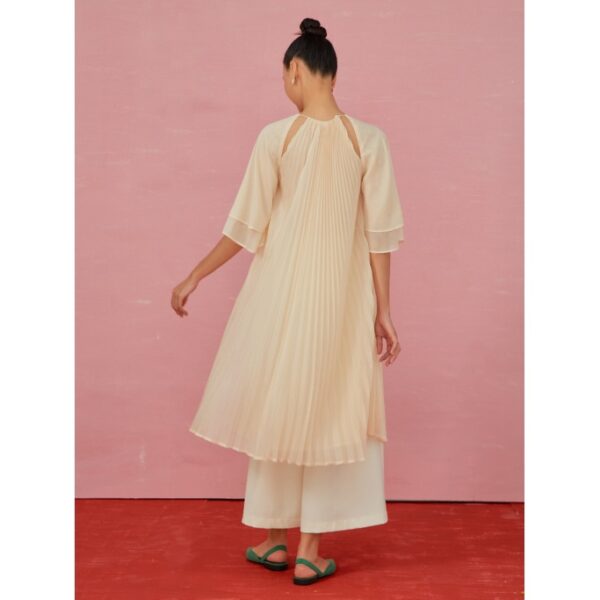COCO SIN - Áo Dài Vàng Nhạt Dập Ly - Hình ảnh 5