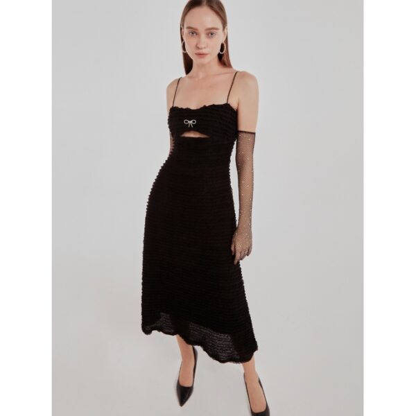 COCO SIN - Đầm 2 Dây Đen Cut Out Đính Nơ - Hình ảnh 7
