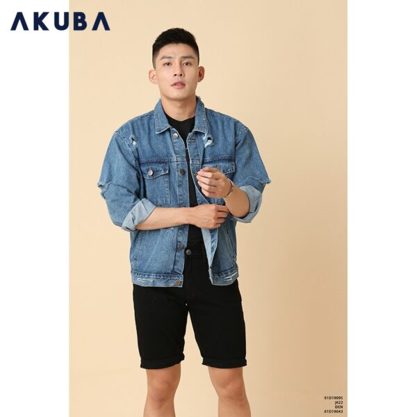 Áo khoác jean nam rách AKUBA form slimfit, độ rộng vừa phải chất liệu jean dày dặn, phong cách Hàn Quốc 01D0145 - Hình ảnh 4