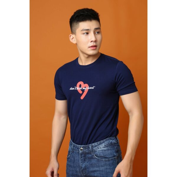 Áo thun nam Akuba tay ngắn cổ tròn vải co dãn thoải mái, form Slim Fit vừa vặn 01J628 - Hình ảnh 3