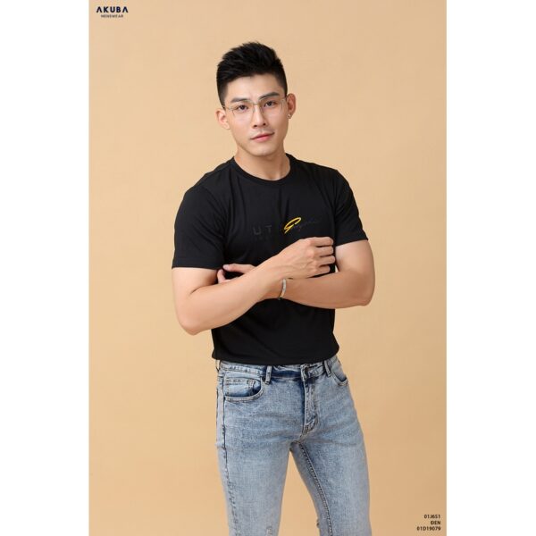Áo thun nam Akuba tay ngắn cổ tròn vải co dãn thoải mái, form Slim Fit vừa vặn 01J651 - Ảnh 4