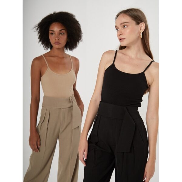 COCO SIN - Áo Liền Quần Bodysuit 2 Dây Đen - Hình ảnh 2