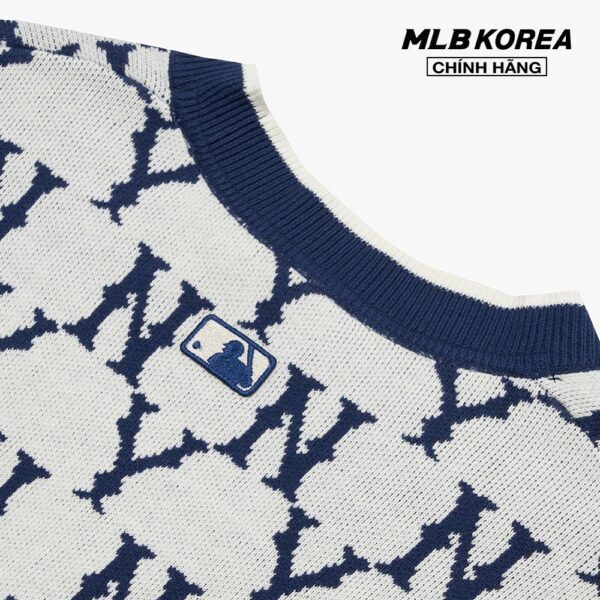 MLB - Áo khoác cardigan phom suông cổ V Monogram 3AKCM0121-50CRS - Hình ảnh 5