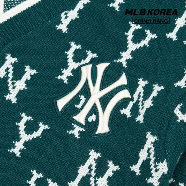 MLB - Áo khoác cardigan phom suông Classic Monogram Front Pattern 3AKCM0124-50GND - Hình ảnh 7