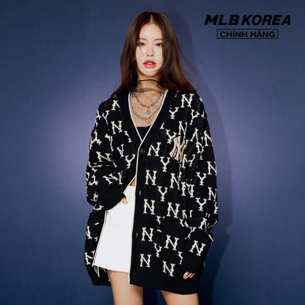 MLB - Áo khoác cardigan phom suông Monogram 3AKTM0114-50BKS - Hình ảnh 7