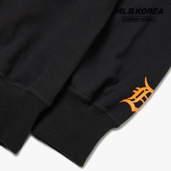 MLB - Áo sweatshirt tay dài cổ tròn The Year Of Tiger 3AMTD0121-46BKS - Hình ảnh 3