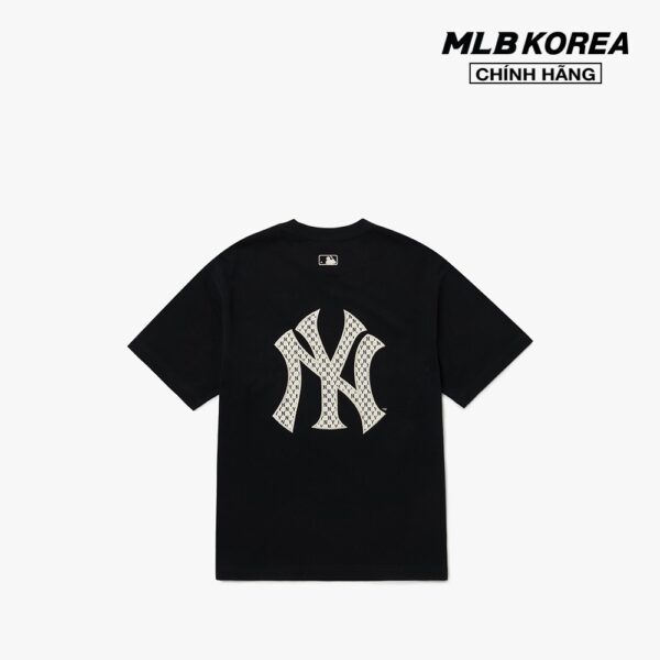 MLB - Áo thun cổ tròn ngắn tay Classic Monogram Back Logo 3ATSM0224-50BKS - Hình ảnh 2